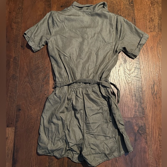 Express romper - Picture 2 of 3